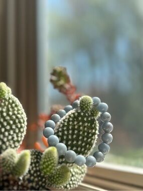 Light Blue Beaded Stretch Bracelet - Unbranded